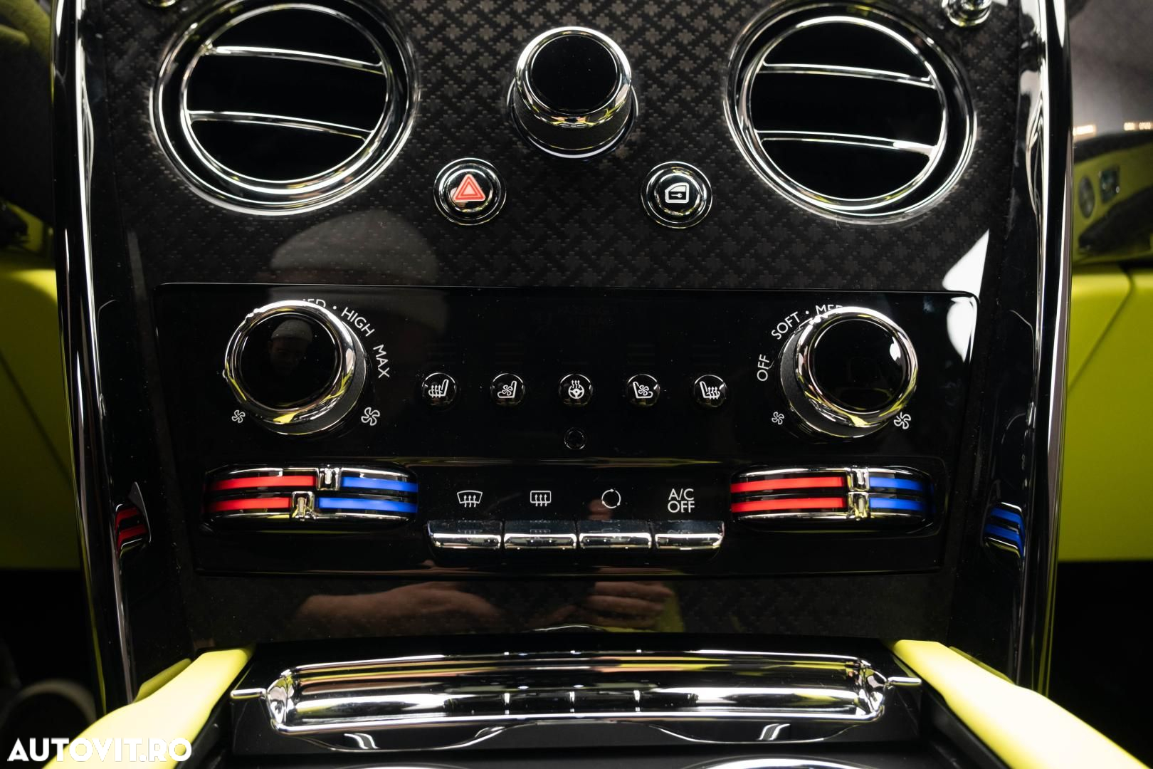 Rolls-Royce Cullinan - 26