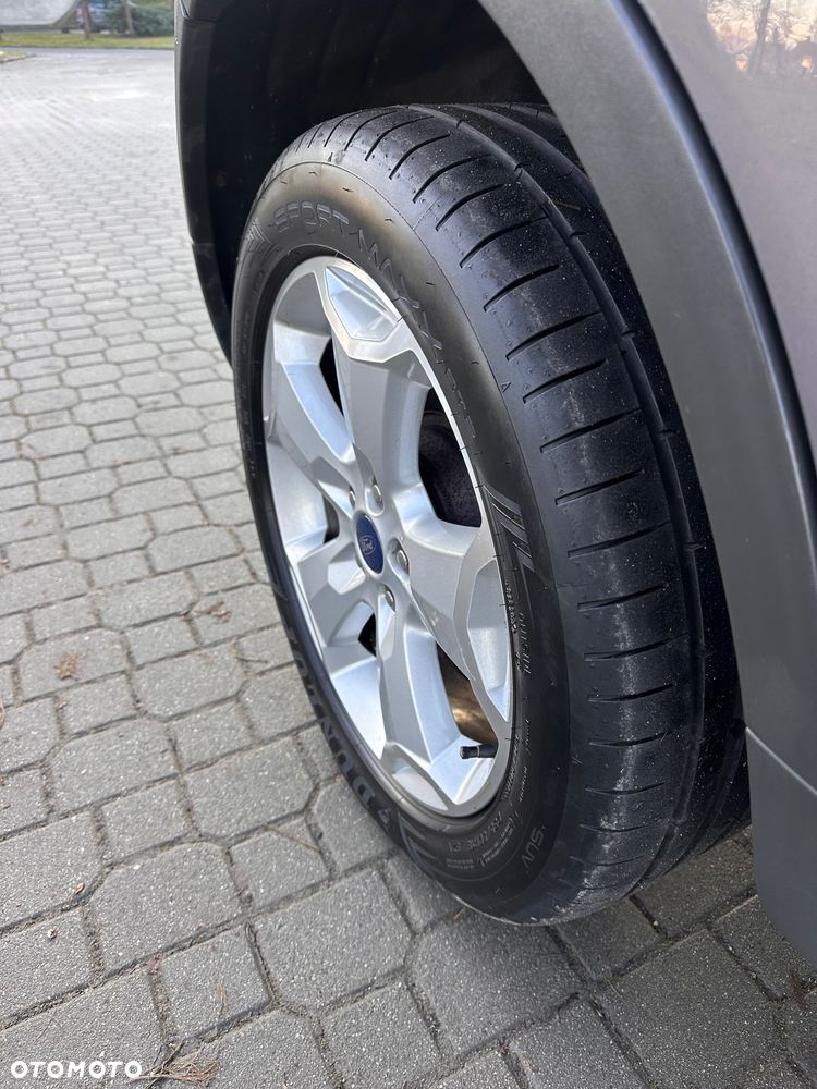 Ford Kuga 2.0 TDCi 4x4 Titanium - 10