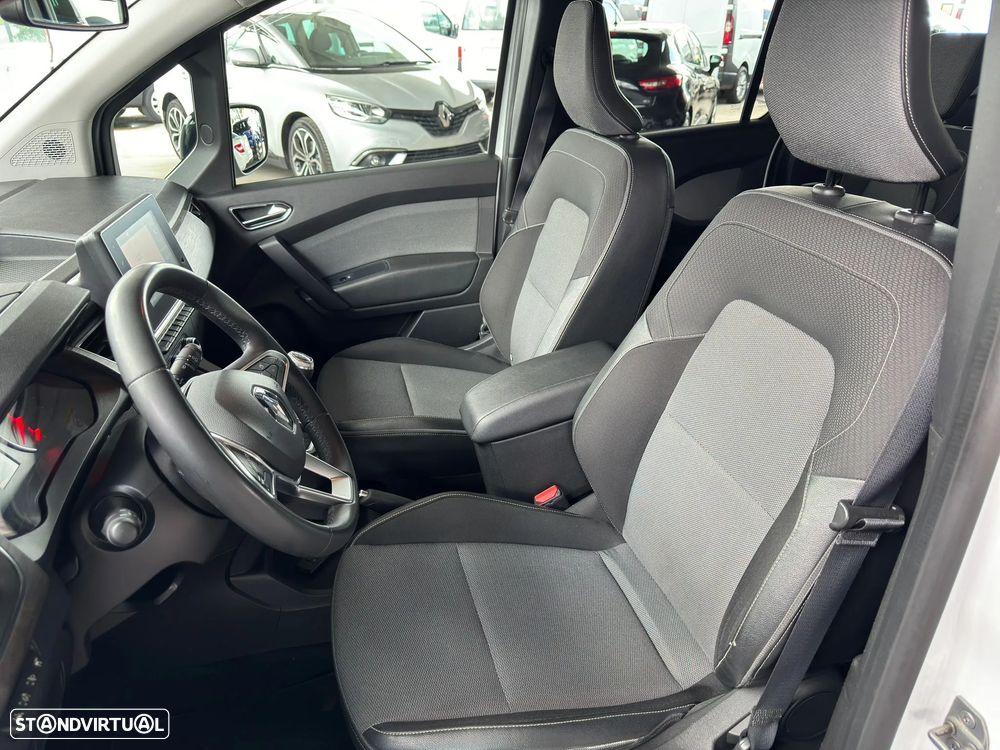 Renault Kangoo BLUE dCi 95 INTENS - 9