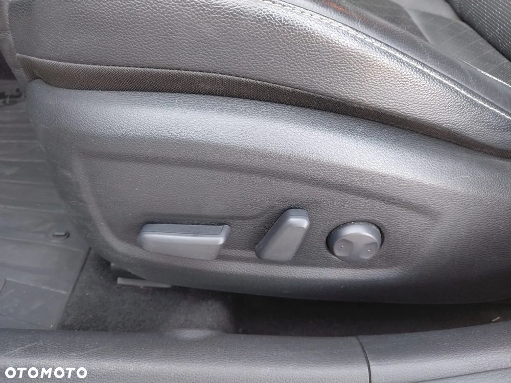 Kia XCeed 1.6 GDI PHEV XL DCT - 16