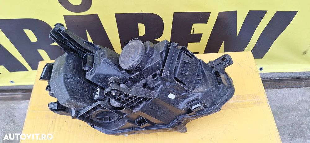 Far stanga volkswagen passat b8 full led - 5