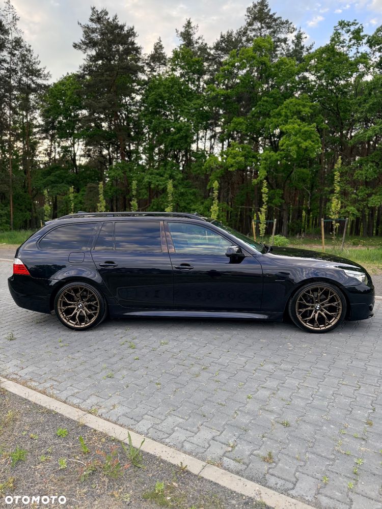 BMW Seria 5 525d Edition Exclusive - 8