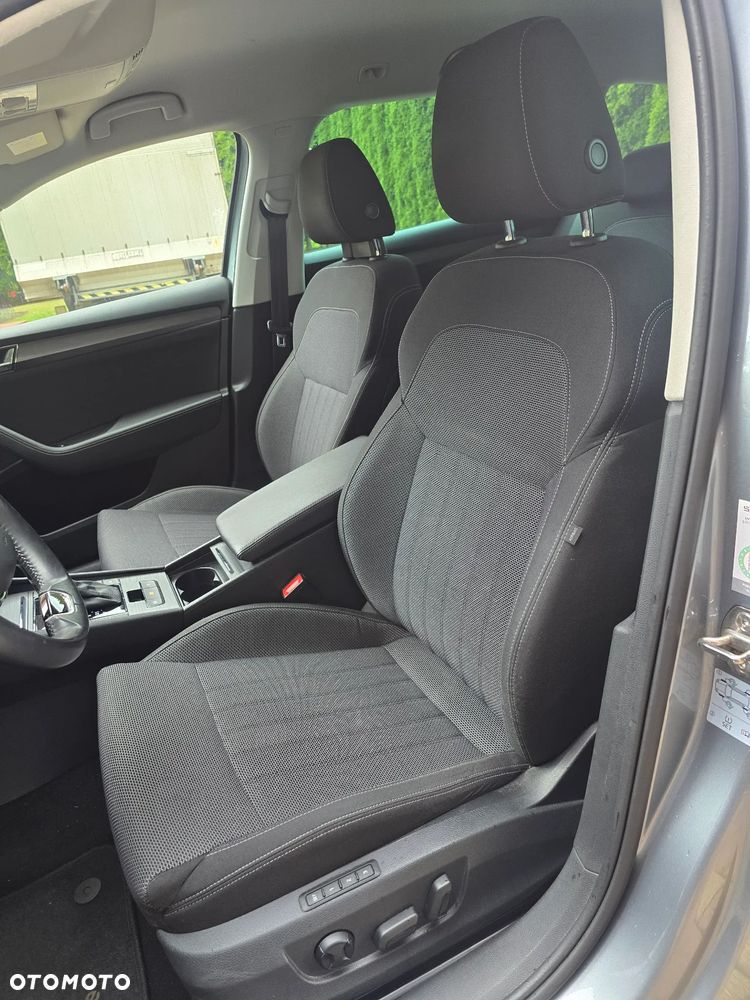 Skoda Superb 2.0 TDI Style DSG - 13