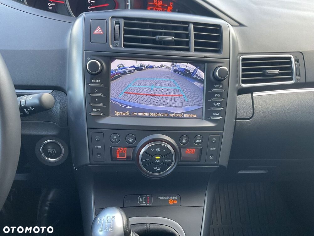 Toyota Verso 1.8 Prestige EU6 - 19