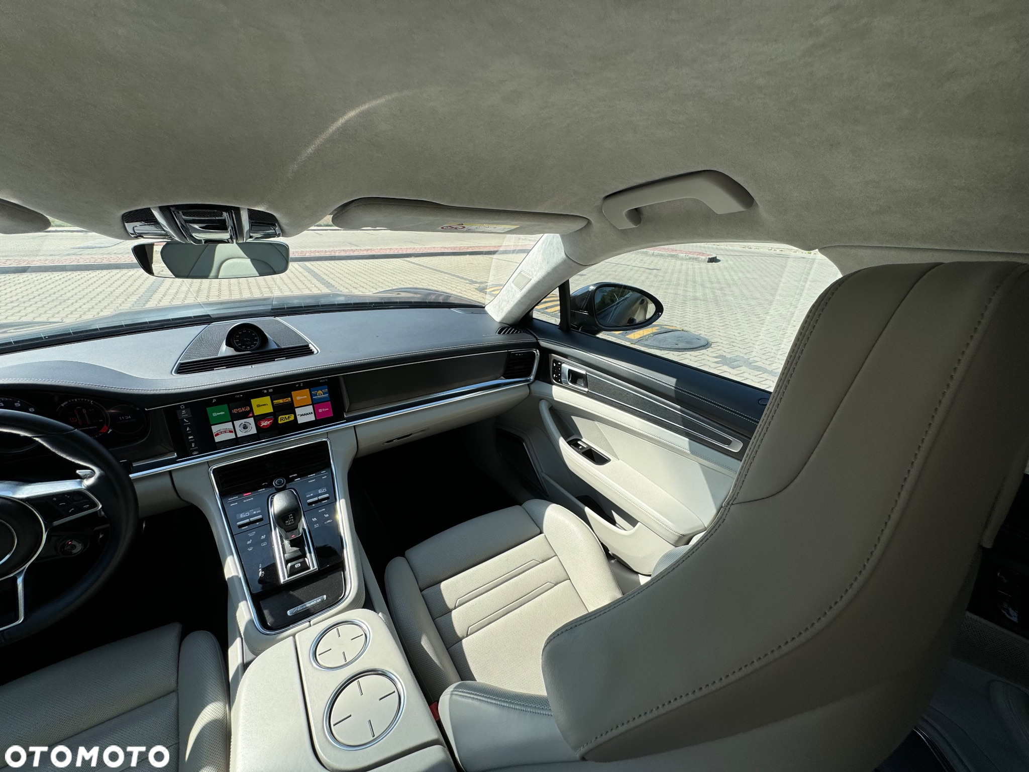 Porsche Panamera Turbo - 24