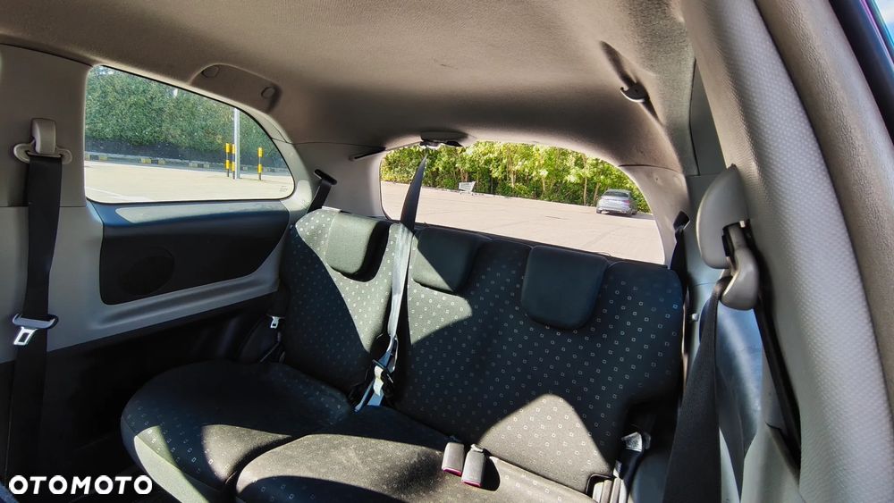 Toyota Yaris 1.0 Luna A/C - 4
