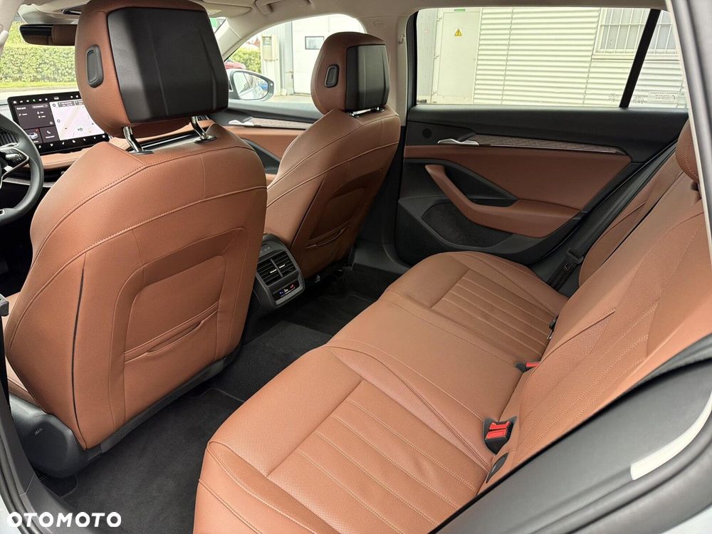 Skoda Superb 1.5 TSI Plug-in Hybrid Edition 130 DSG - 23