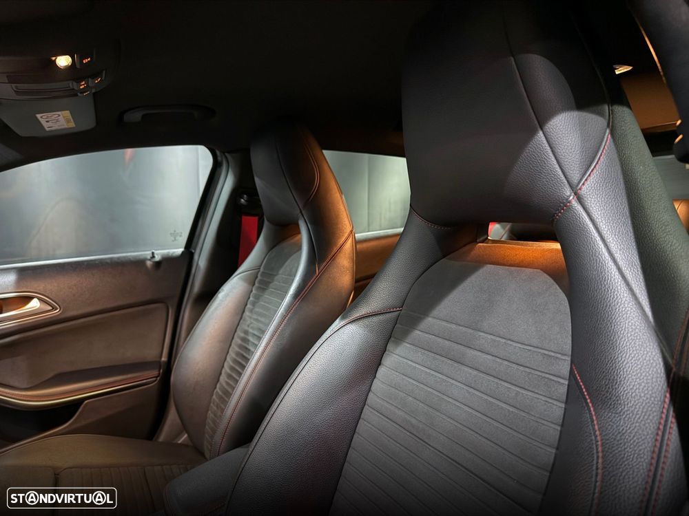 Mercedes-Benz GLA 45 AMG 4Matic Speedshift 7G-DCT - 18
