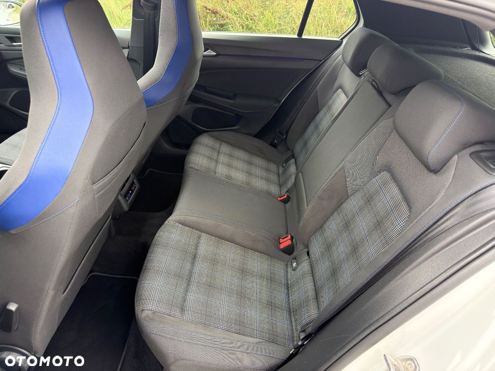 Volkswagen Golf 1.4 eHybrid OPF DSG GTE - 26