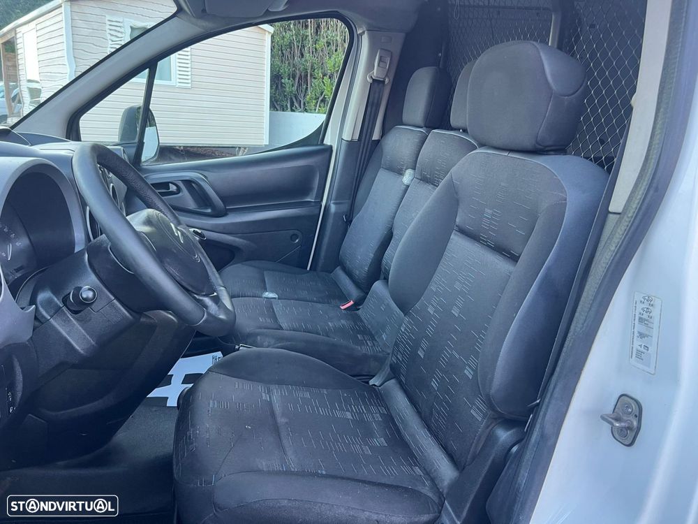 Citroën Berlingo 1.6 HDi 800 3L Longo - 6