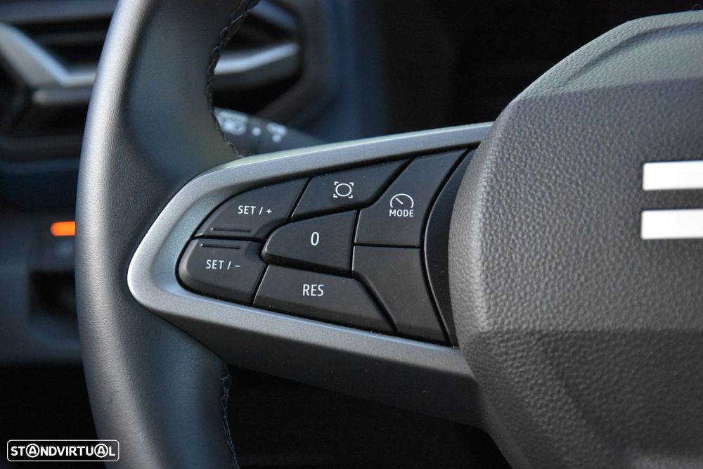 Dacia Duster 1.6 Hybrid Expression - 14