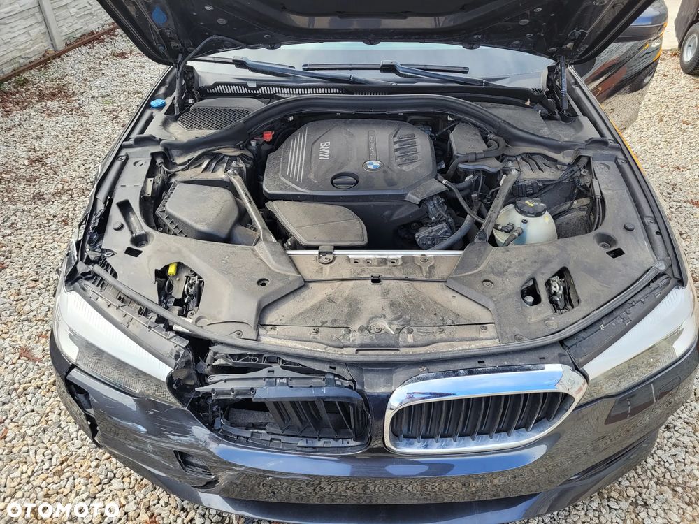 BMW Seria 5 520d xDrive Sport Line - 10