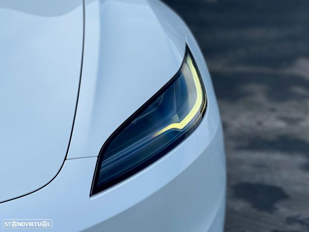 Tesla Model 3 Tração Traseira Premium - 18