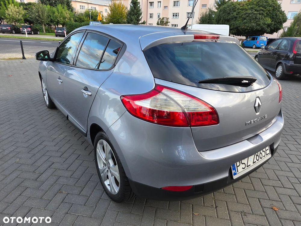 Renault Megane 1.6 16V 110 Dynamique - 5