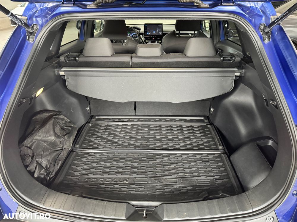 Toyota Corolla Cross 2.0 VVT-i 4x4 Style - 19