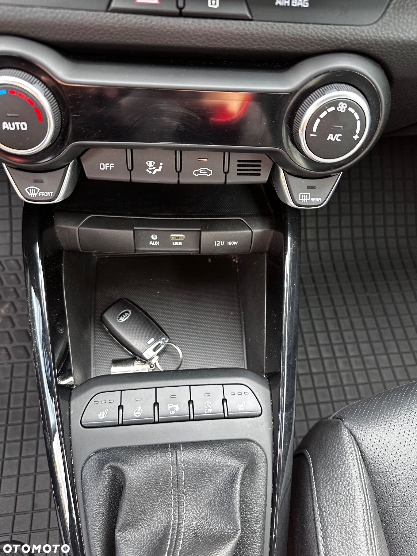 Kia Stonic 1.0 T-GDI L - 15