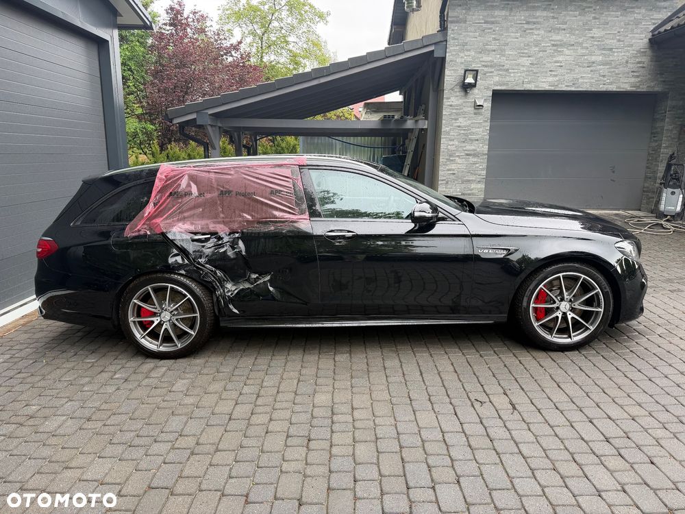 Mercedes-Benz Klasa E AMG 63 S 4Matic+ AMG Speedshift MCT-9G - 11