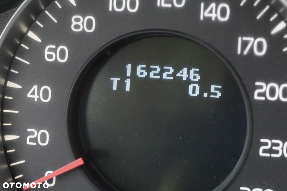 Volvo XC 60 D4 Geartronic Kinetic - 34