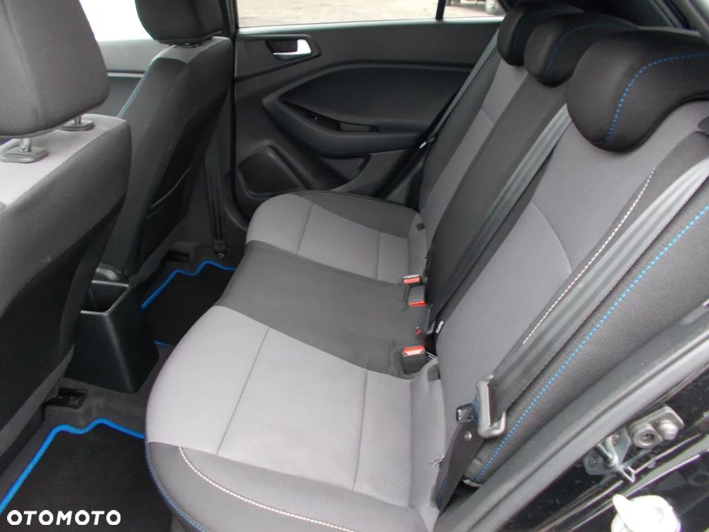 Hyundai i20 1.2 Passion Plus - 16