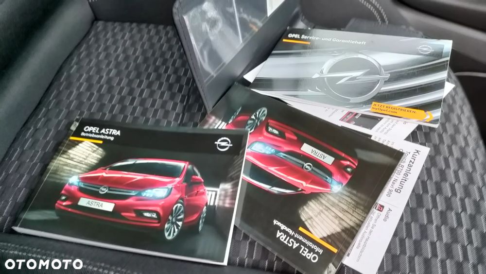 Opel Astra 1.4 Turbo Innovation - 21