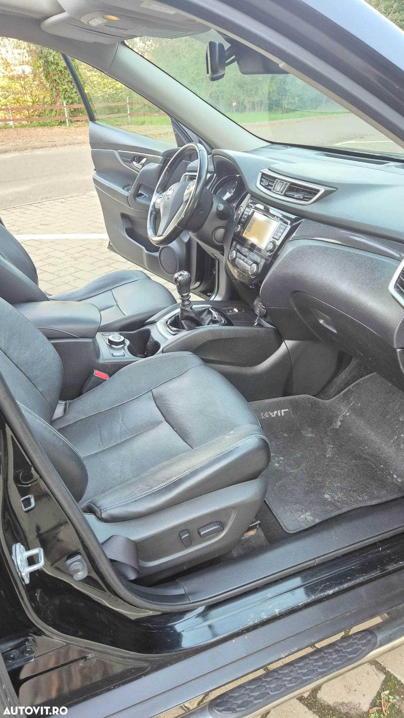Nissan X-Trail 1.6 dCi ALL-MODE 4x4i Tekna - 9