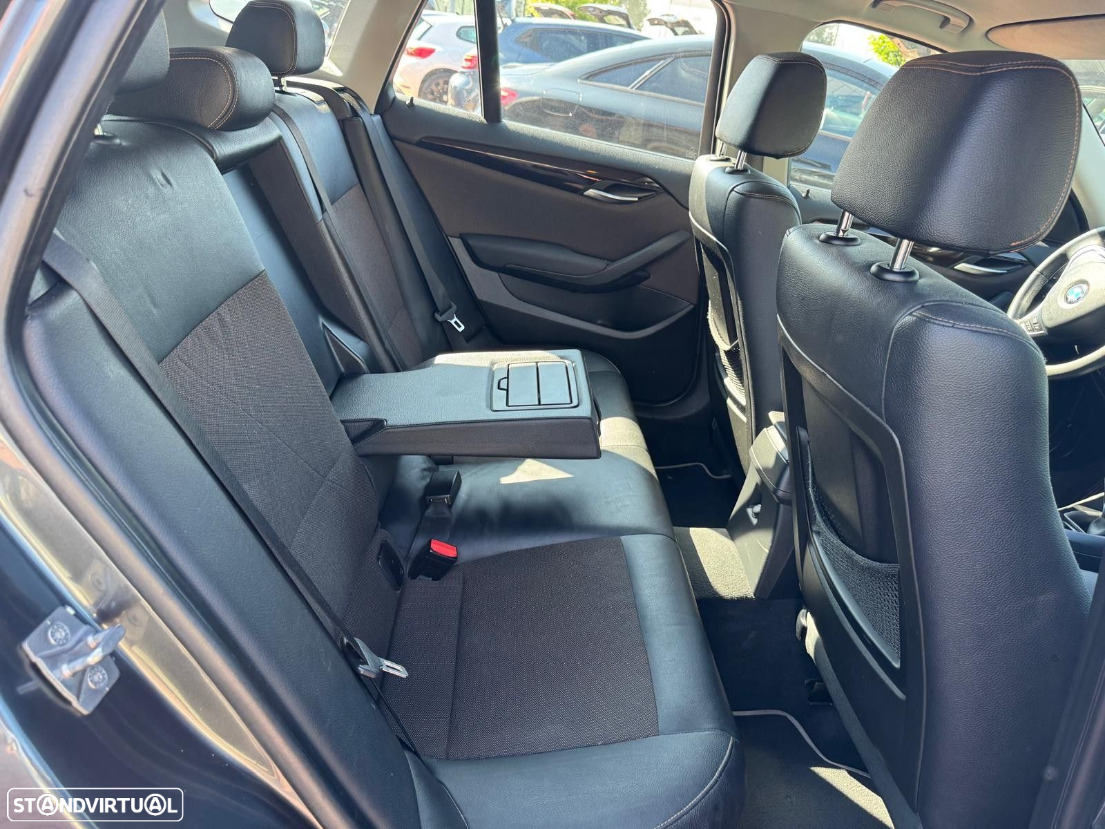 BMW X1 16 d sDrive xLine - 12