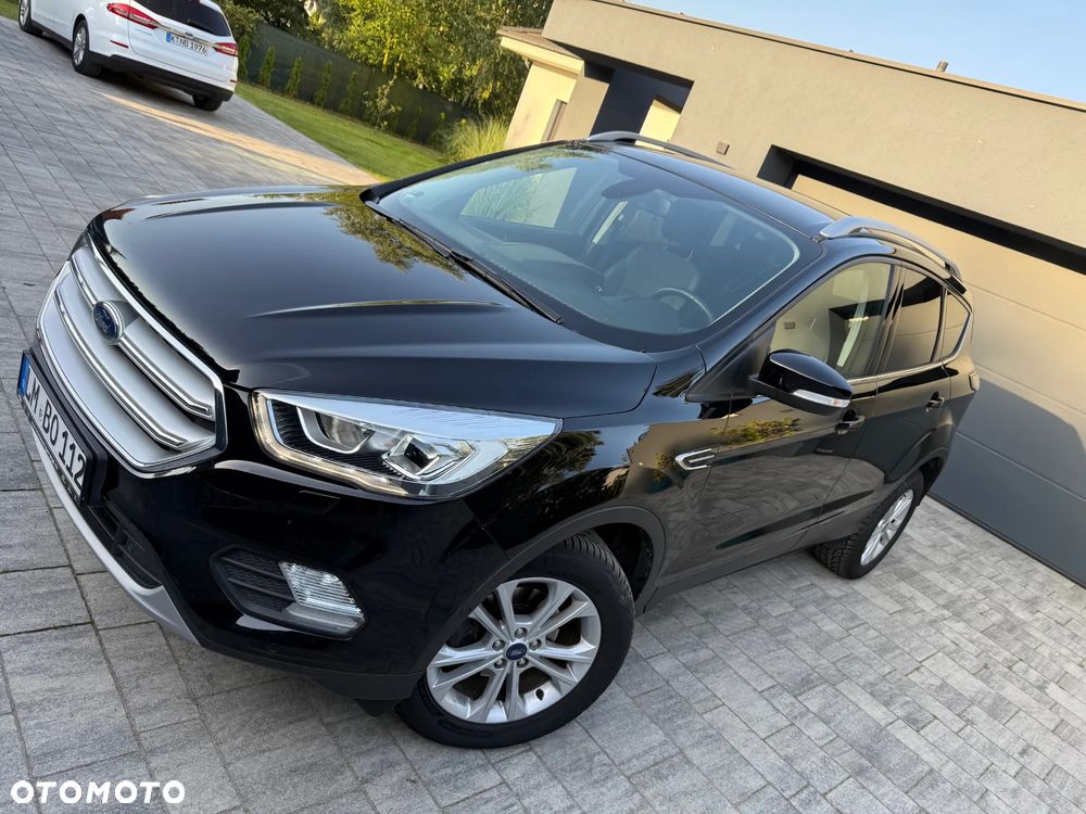 Ford Kuga 1.5 EcoBoost 2x4 Titanium - 27