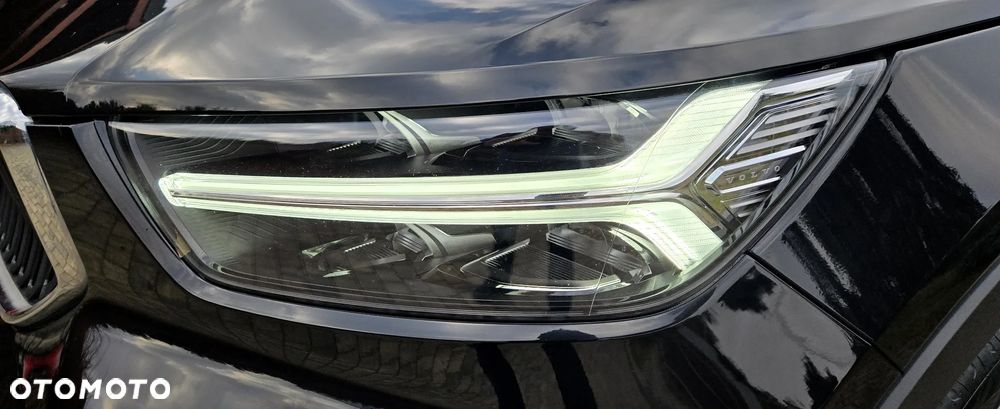 Volvo XC 40 T3 Momentum Pro - 5