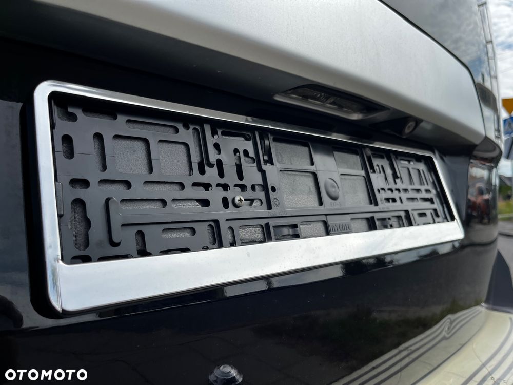 Ford Tourneo Connect Grand - 24