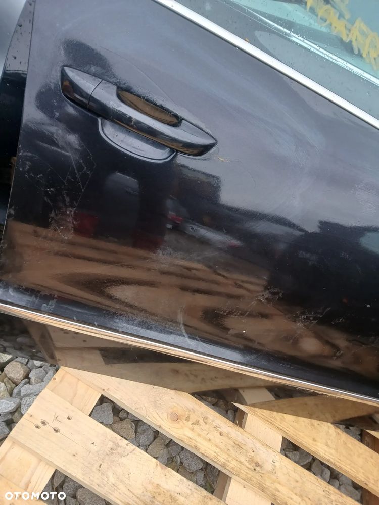 Drzwi Skoda SuperB - 4