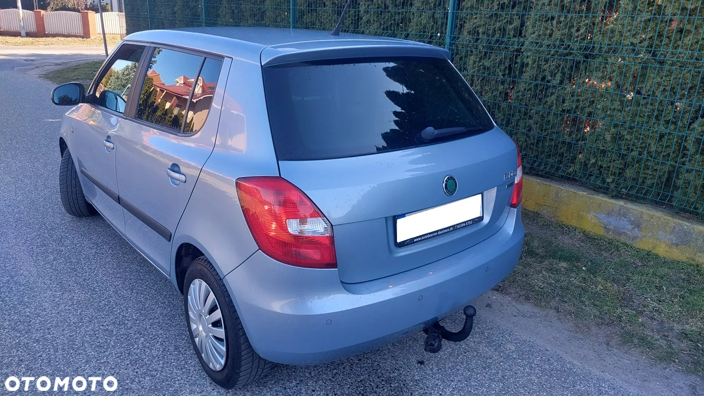 Skoda Fabia - 4