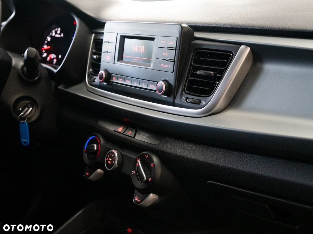 Kia Rio 1.2 L - 36