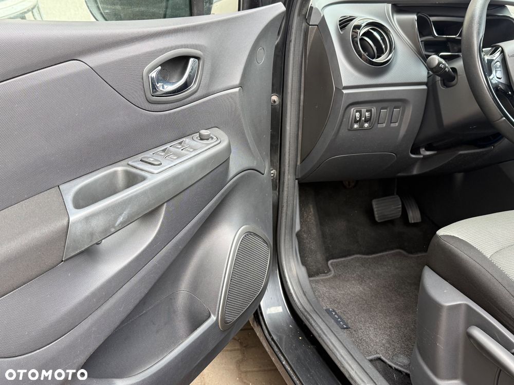 Renault Captur 1.2 TCe Intens EDC - 8