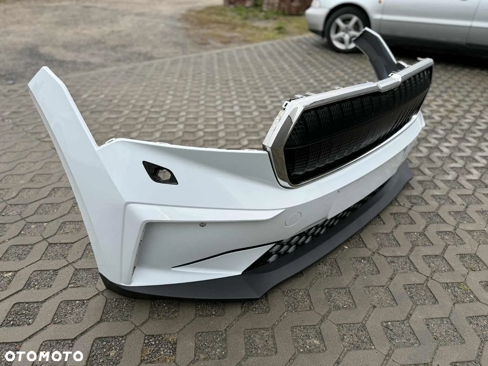 Skoda Enyaq Zderzak Przód przedni komplet Grill spryski 4xPDC LS9R 2020-25r - 9