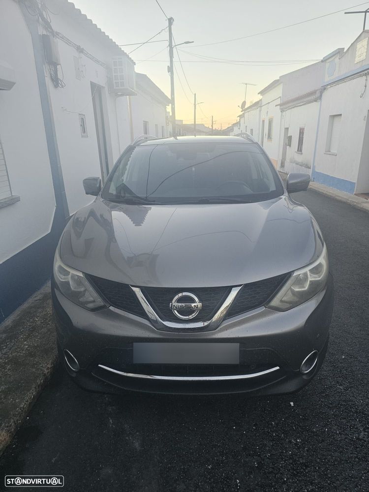 Nissan Qashqai 1.5 dCi N-Connecta - 1