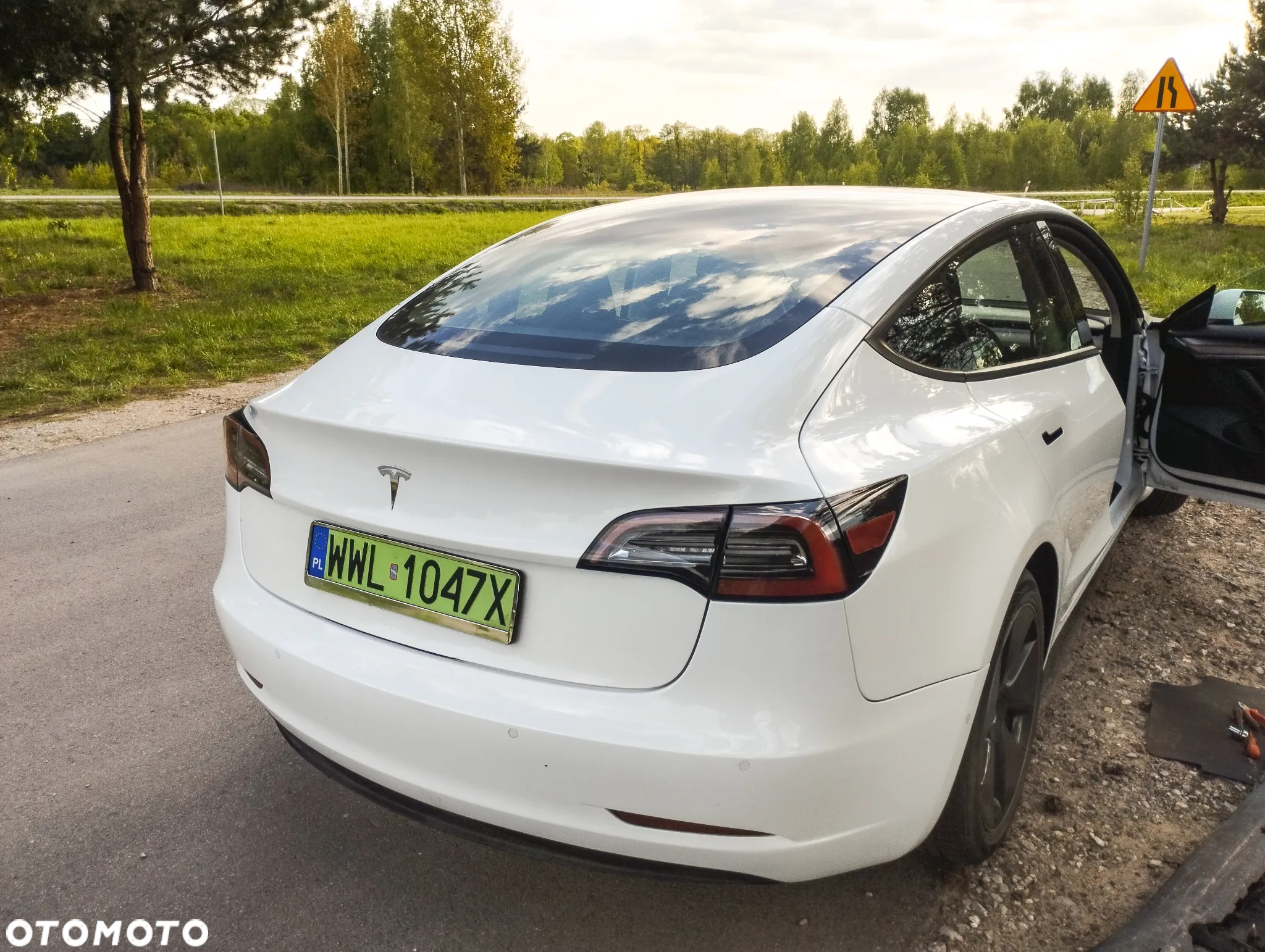 Tesla Model 3 Standard Range Plus - 5