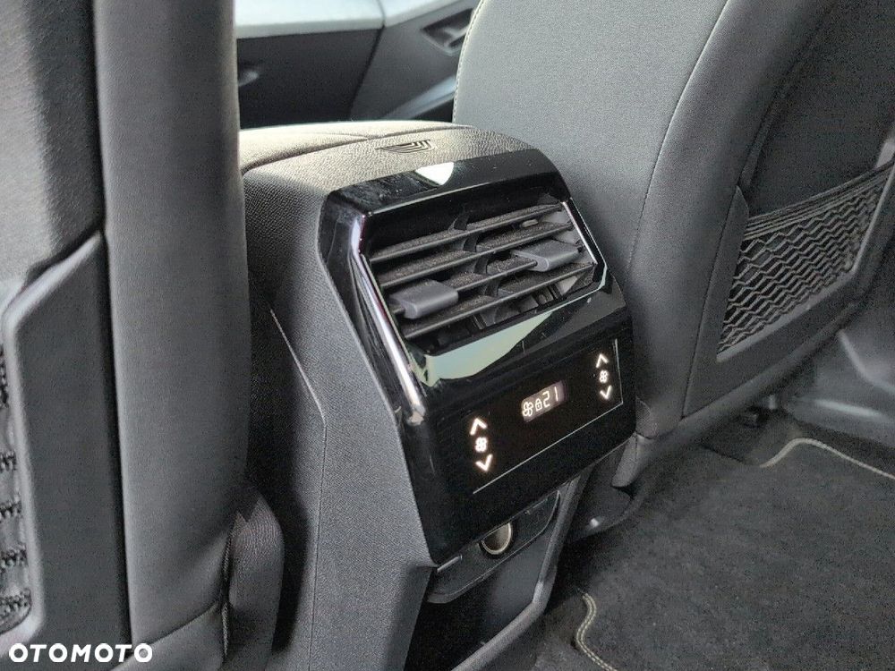 Peugeot 5008 1.2 PureTech mHEV GT S&S e-DCS6 - 15