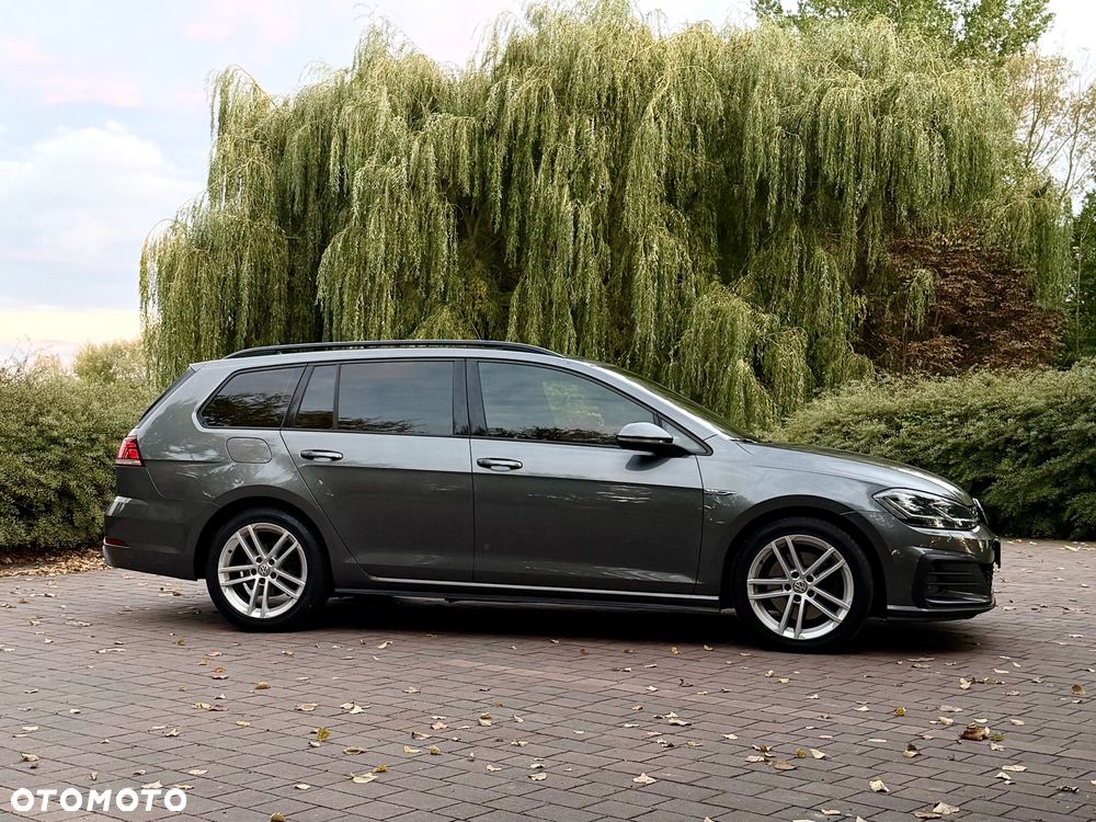 Volkswagen Golf - 11