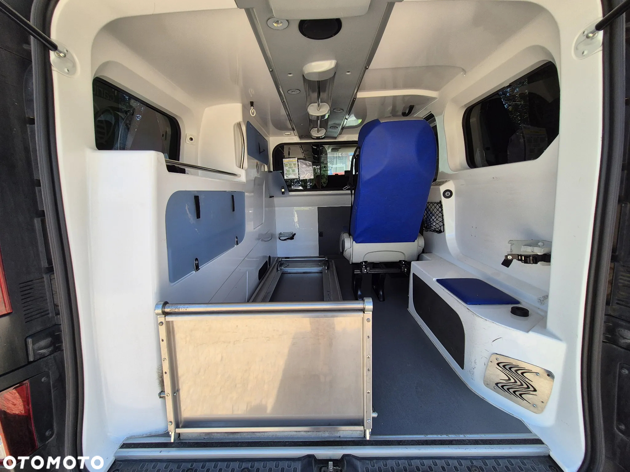 Renault TRAFIC - 19