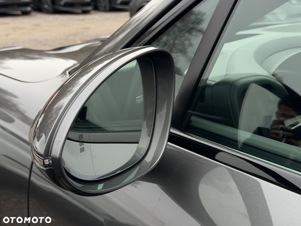 Porsche Cayenne - 18