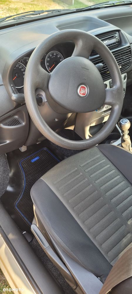 Fiat Punto 1.2 8V - 3