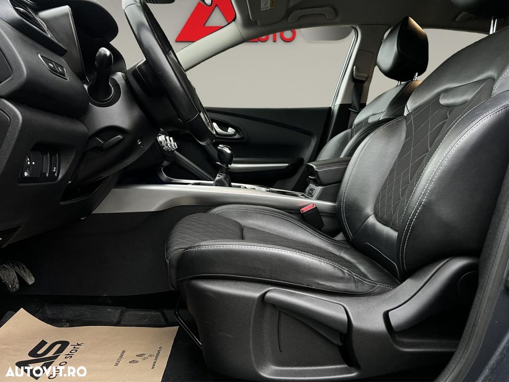 Renault Kadjar BLUE dCi 4X4 Intens - 10