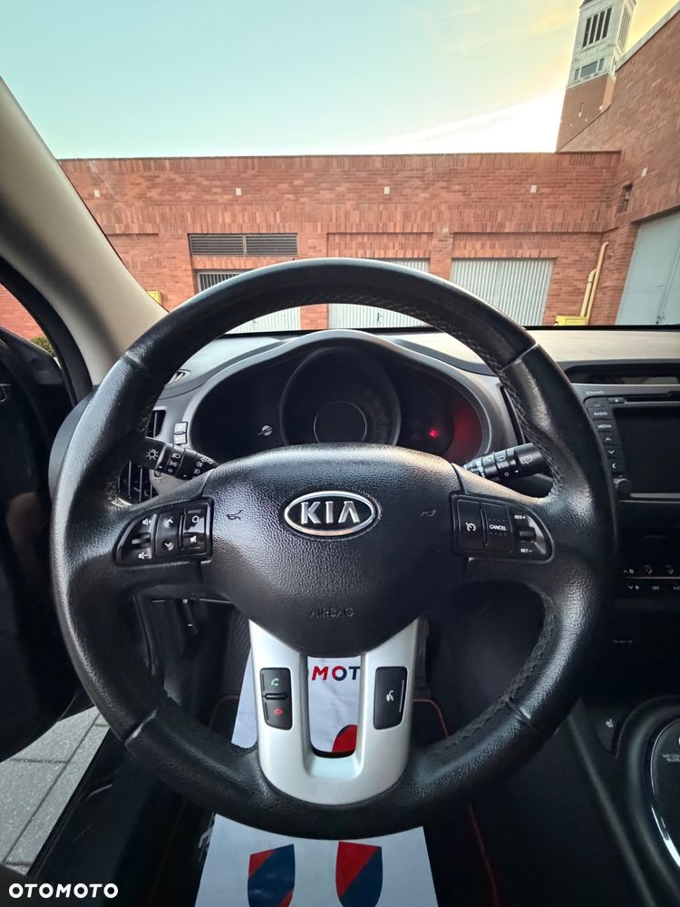 Kia Sportage 2.0 CVVT 2WD Automatik Vision - 35