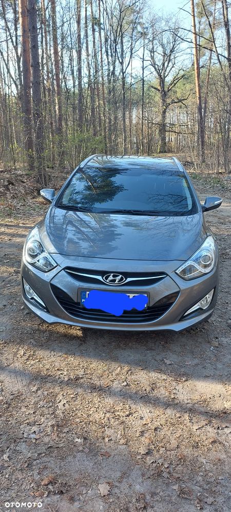 Hyundai i40 Kombi blue 1.6 Space - 2