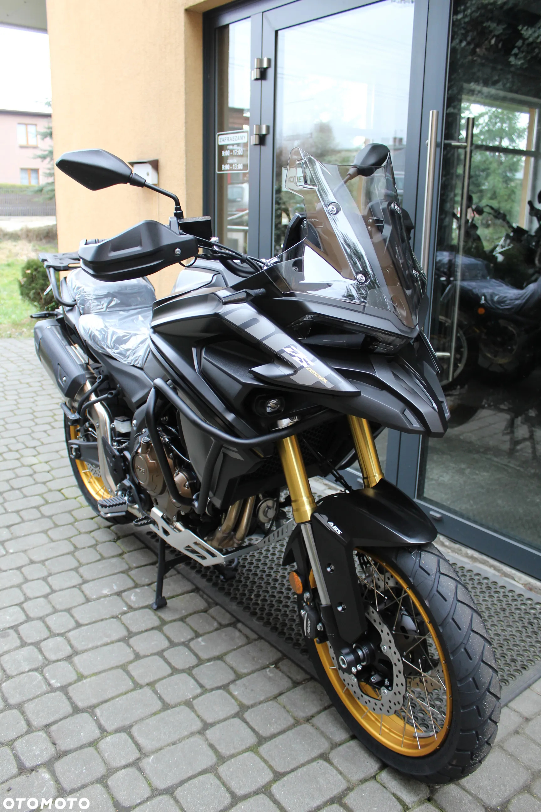 VOGE 625DSX - 6
