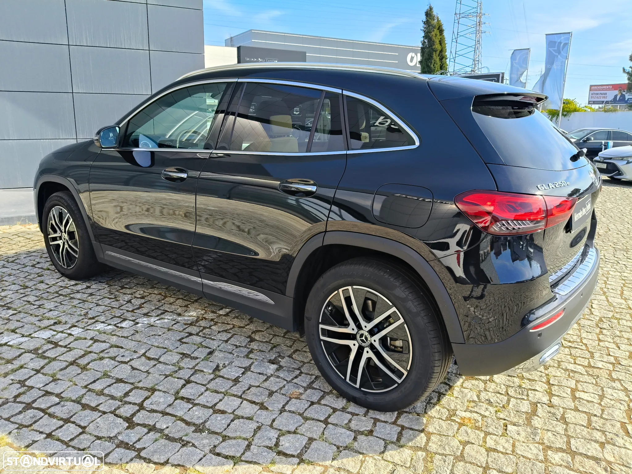 Mercedes-Benz GLA 250 e Progressive - 10