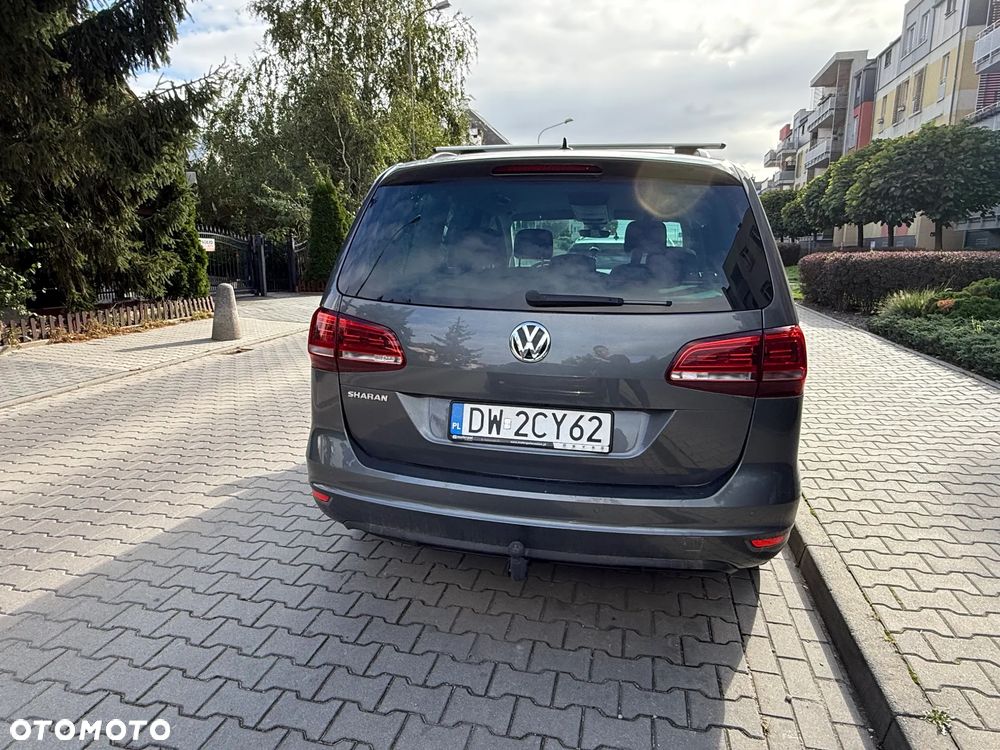 Volkswagen Sharan 1.4 TSI BMT Comfortline DSG - 4