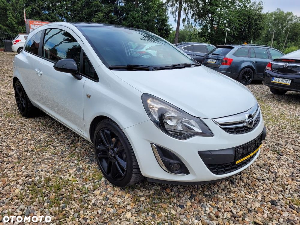 Opel Corsa 1.4 16V EcoFLEX Start-Stop Color Edition - 1