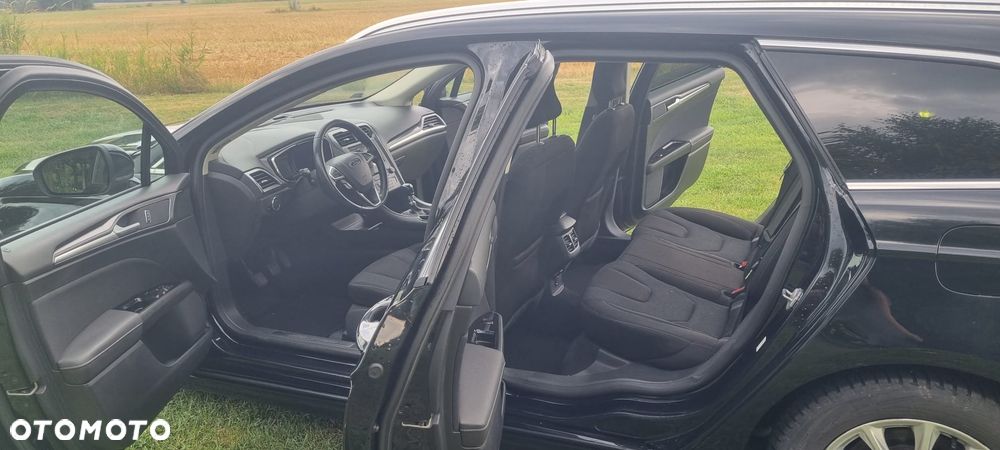 Ford Mondeo 2.0 TDCi Titanium - 18