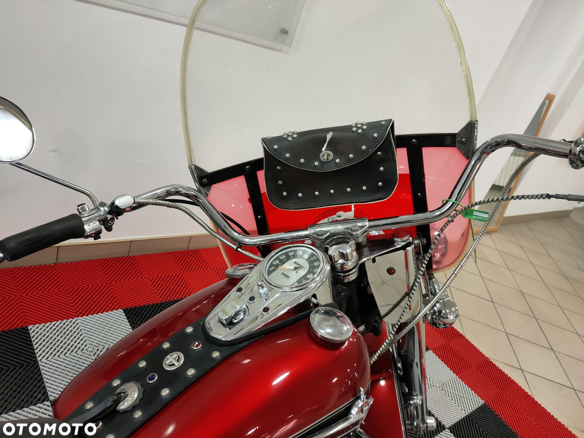 Harley-Davidson FLH Shovelhead - 25